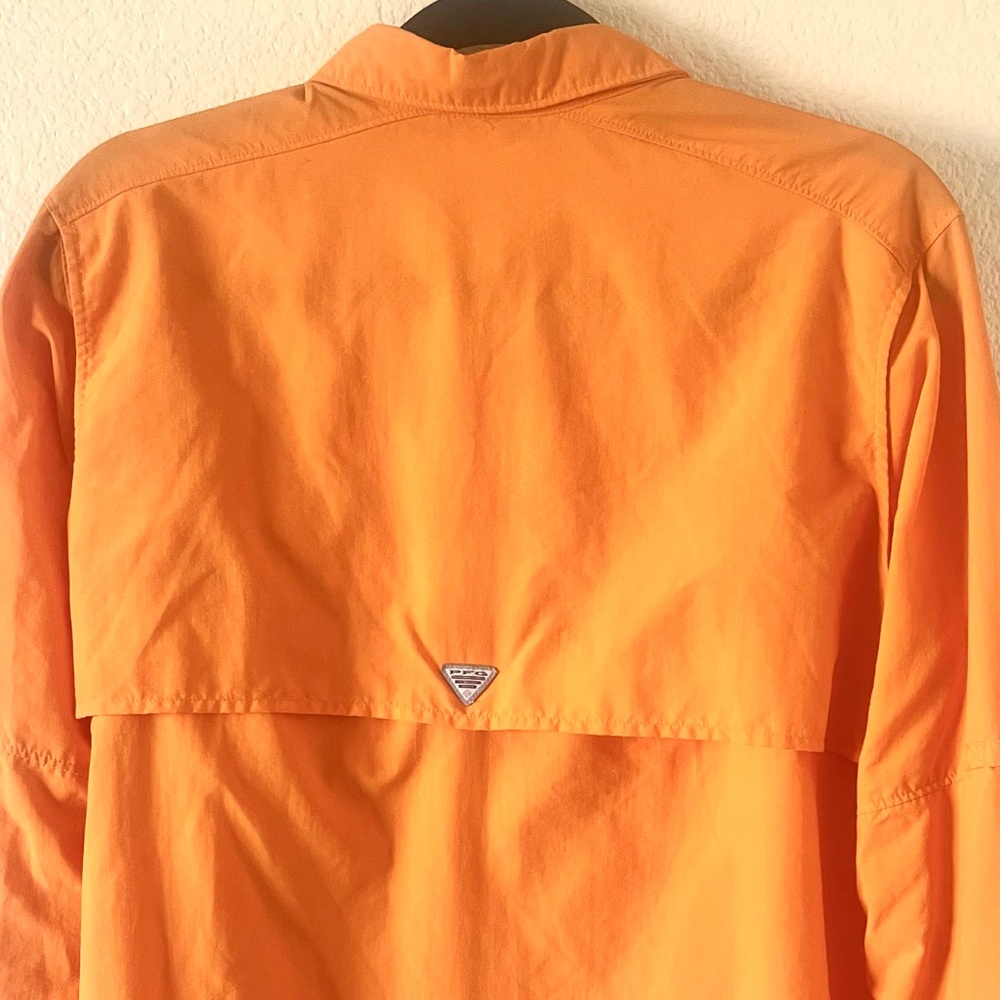 Columbia Women’s Orange Long-Sleeve Button-Down Shirt - Picture 4 of 13